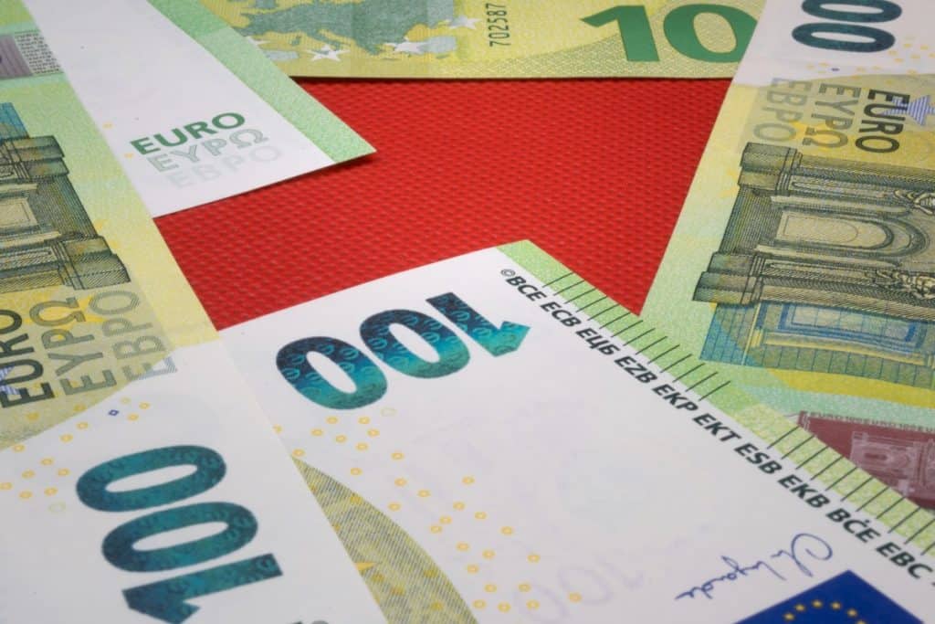 Etika i transparentnost u svijetu bankarstva Etika i transparentnost u svijetu bankarstva
