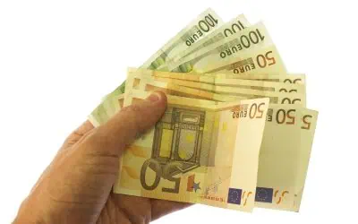 Kako izbjeći upadanje u kreditnu spiralu