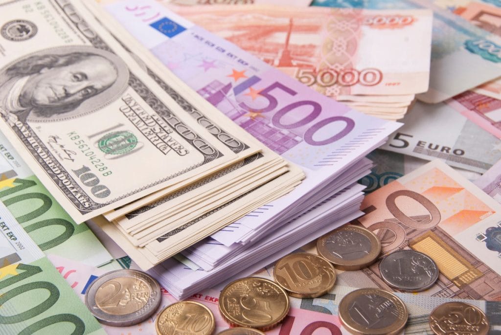 Zašto je važno redovito pratiti svoje financije i prilagođavati planove Zašto je važno redovito pratiti svoje financije i prilagođavati planove
